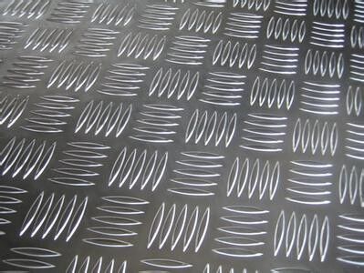 Silver 6mm Aluminium Checker Plate 3004 Diamond Tread Aluminum Sheet
