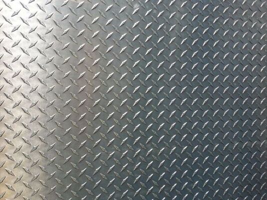 3003 H22 Aluminium Checker Plate Sheet Aluminum Tread Plate Good Slip Resistance Highly Reflective