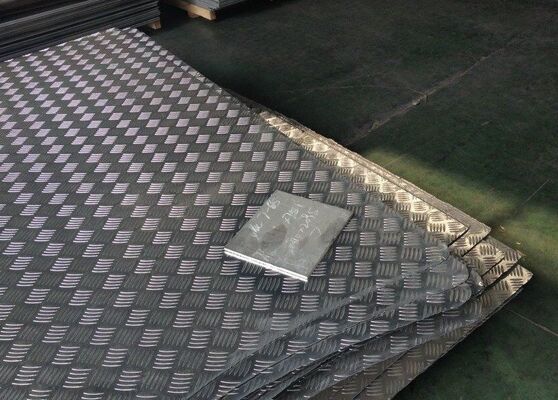 3003 H22 Aluminium Checker Plate Sheet Aluminum Tread Plate Good Slip Resistance Highly Reflective